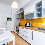 Big Bright Two-bedroom In Old Town * Prag
